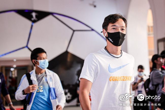 欧美壮男gay强迫野外xx